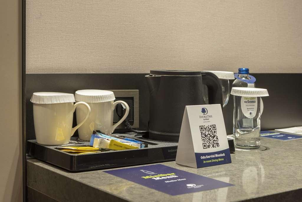 Doubletree By Hilton Sanliurfa Hotell Rum bild