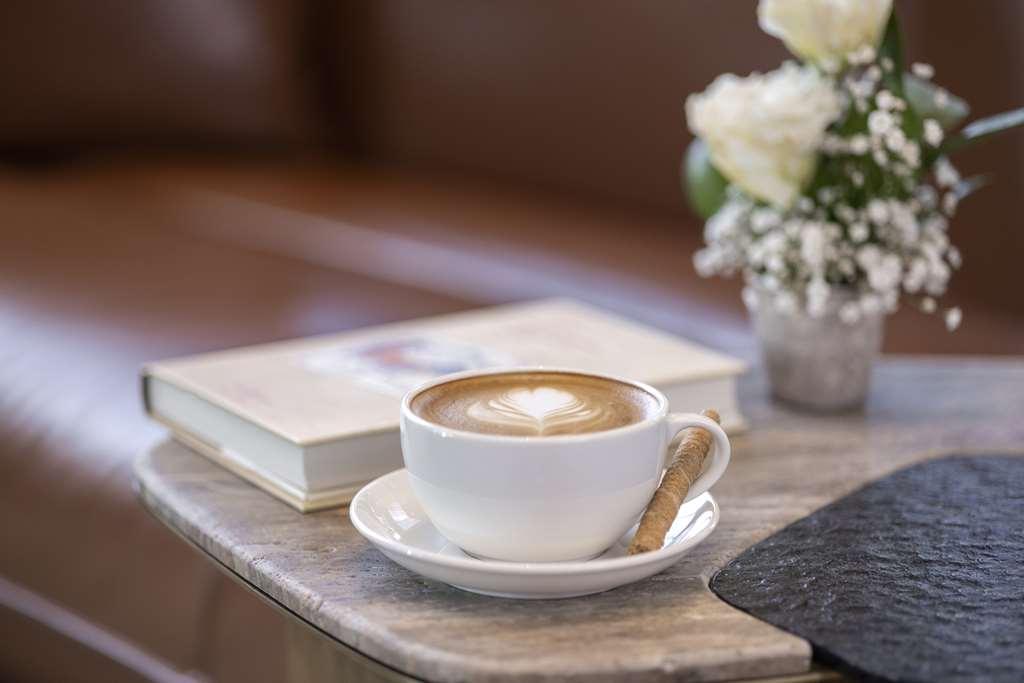 Doubletree By Hilton Sanliurfa Hotell Restaurang bild